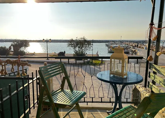 Fenia's Beachfront House Ferienhaus Skála Kallirákhis