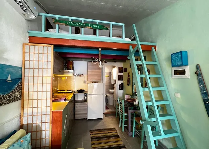 Ferienhaus Fenia's Beachfront House Skála Kallirákhis