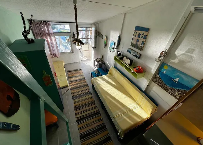 Fenia's Beachfront House Ferienhaus