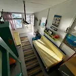 Fenia's Beachfront House 別荘