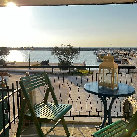 Fenia's Beachfront House Dom wakacyjny Skála Kallirákhis