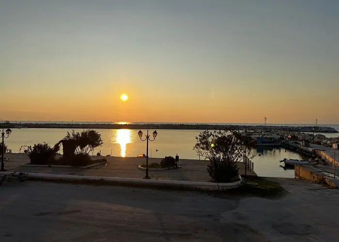 Fenia's Beachfront House * Skála Kallirákhis